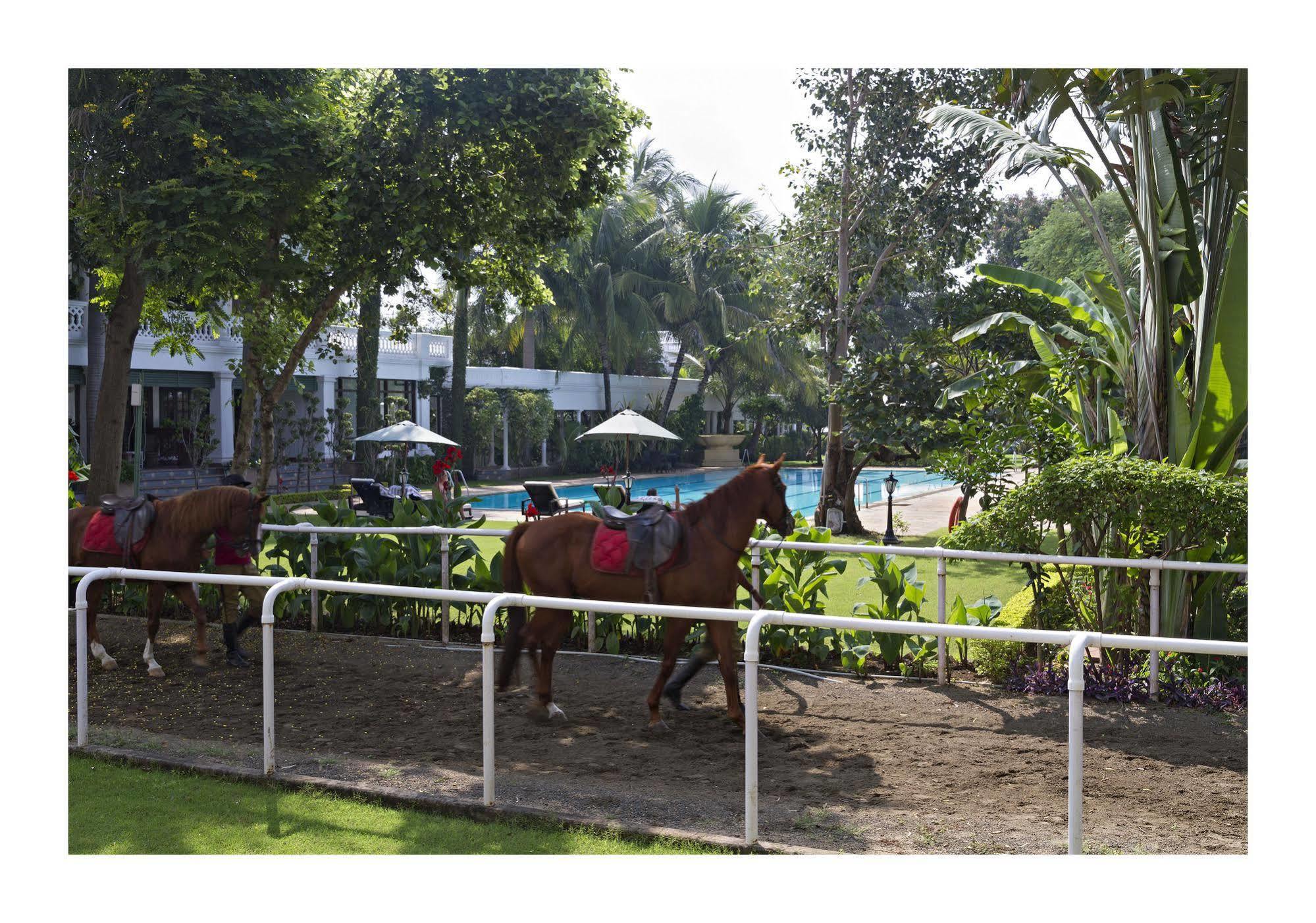 Jehan Numa Palace Hotel Bhopal Ngoại thất bức ảnh